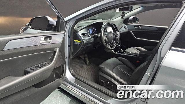 Hyundai Sonata 2017 — photo 10