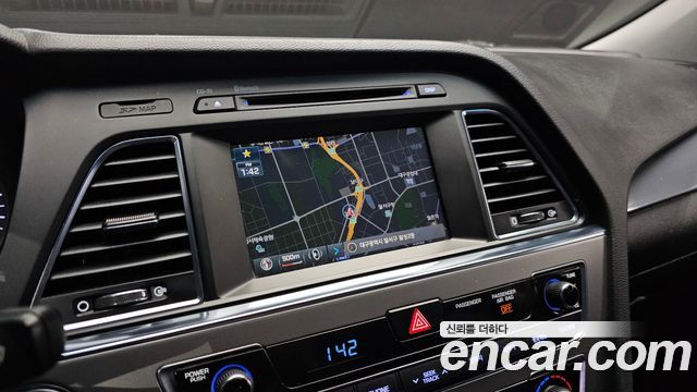 Hyundai Sonata 2017 — photo 14
