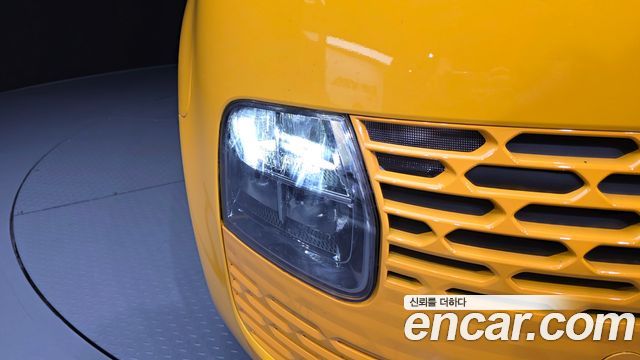 Hyundai Staria 2022 — photo 8