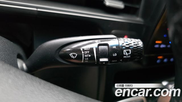 Hyundai Staria 2022 — photo 28