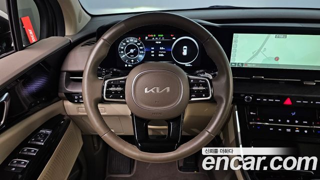Kia Canival 2023 — photo 13
