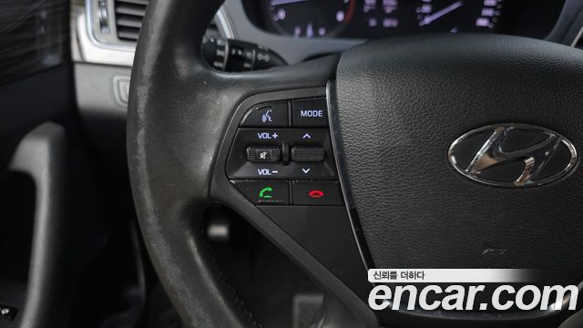Hyundai Sonata 2016 — photo 31
