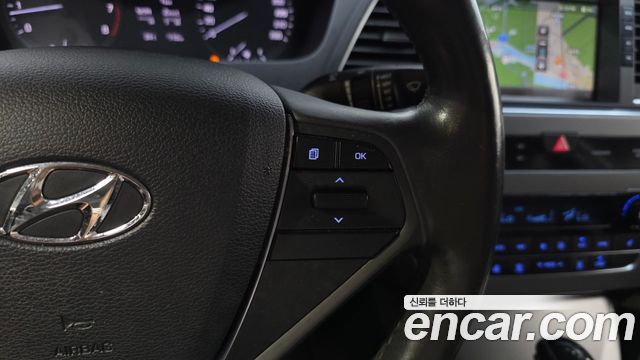 Hyundai Sonata 2016 — photo 32