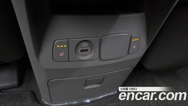 Kia Canival 2019 — photo 25