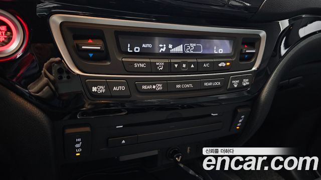 Honda Pilot 2018 — photo 17