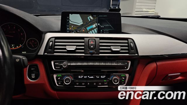 BMW 4-Series 2017 — photo 13