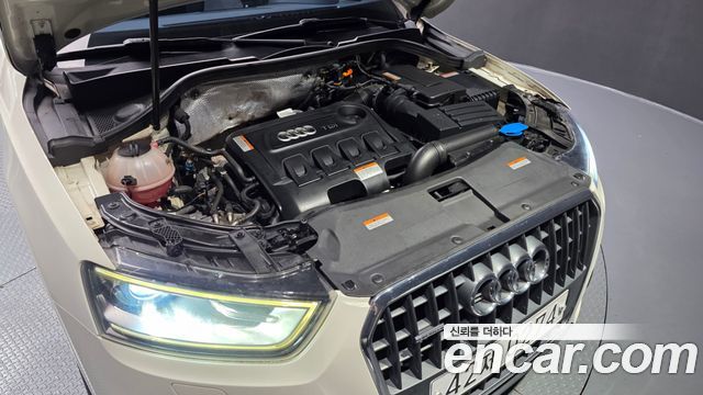 Audi Q3 2014 — photo 6