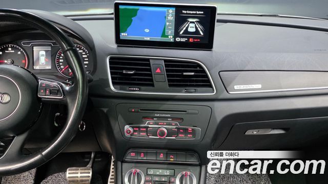 Audi Q3 2014 — photo 14