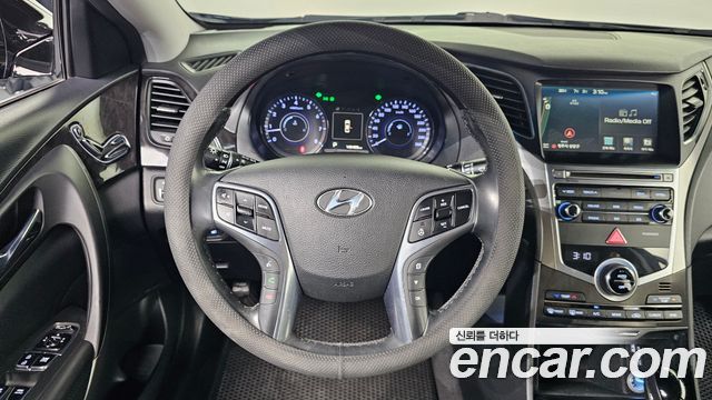 Hyundai Grandeur 2016 — photo 18