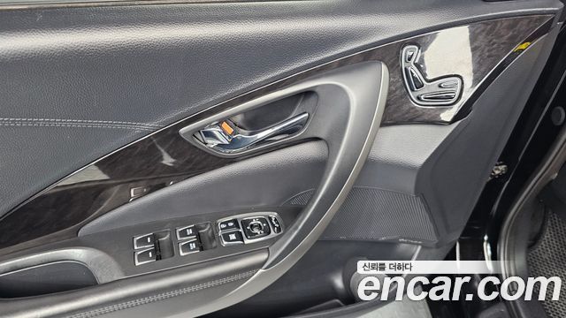 Hyundai Grandeur 2016 — photo 26