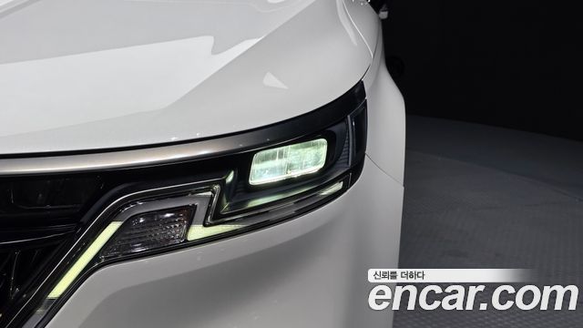 Kia Canival 2022 — photo 8