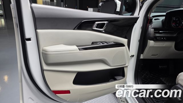 Kia Canival 2022 — photo 14