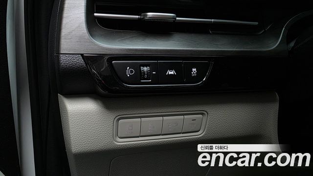 Kia Canival 2022 — photo 29