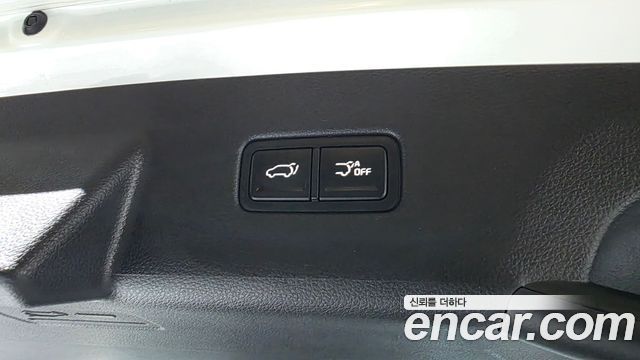 Kia Canival 2022 — photo 34