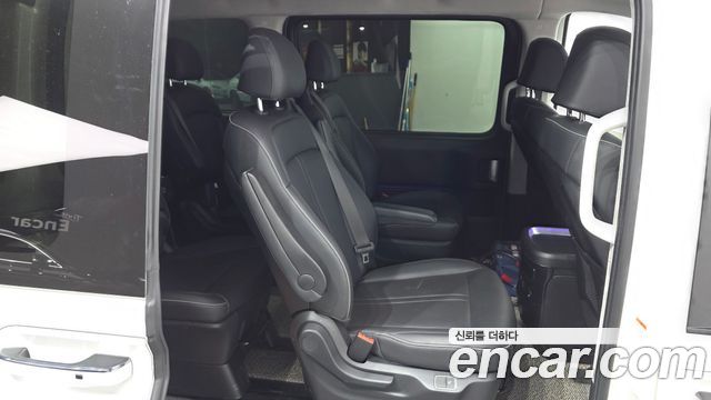 Hyundai Staria 2022 — photo 17