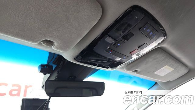 Hyundai Staria 2022 — photo 26