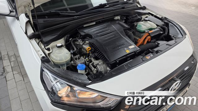 Hyundai Ioniq 2016 — photo 6
