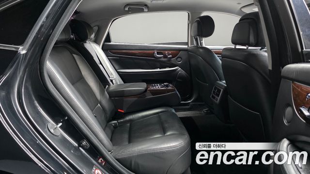 Hyundai Equus 2014 — photo 11