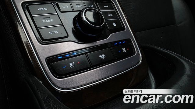 Hyundai Equus 2014 — photo 18