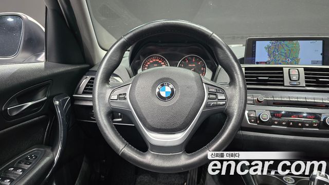 BMW 1-Series 2013 — photo 13