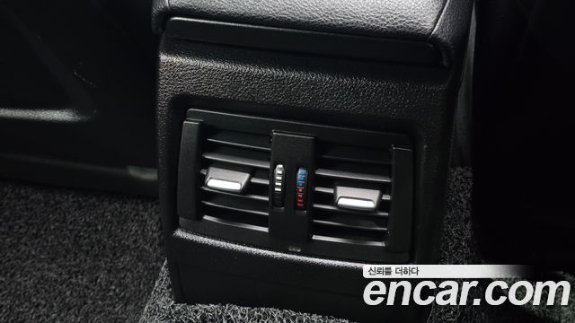 BMW 1-Series 2013 — photo 20