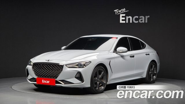 Genesis G70 2019 — photo 1