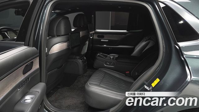 Genesis G90 2024 — photo 17