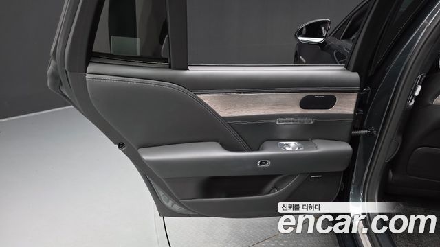 Genesis G90 2024 — photo 15