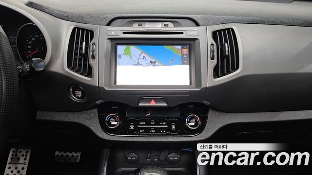 Kia Sportage 2015 — photo 14