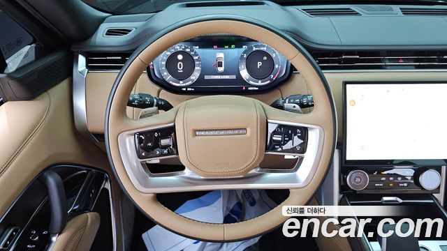 Land Rover Range Rover 2023 — photo 19