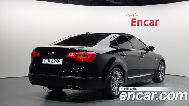 Kia K7 2010 — photo 2