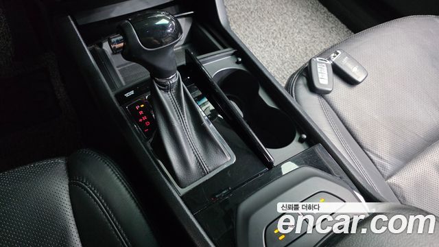 Kia K7 2010 — photo 9