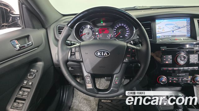 Kia K7 2010 — photo 14