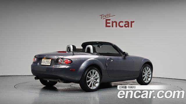 Mazda MX-5 Miata 2007 — photo 2