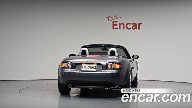 Mazda MX-5 Miata 2007 — photo 4