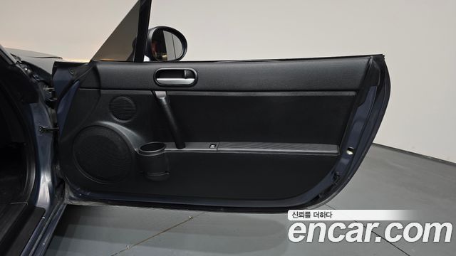 Mazda MX-5 Miata 2007 — photo 14