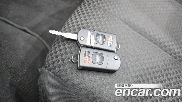 Mazda MX-5 Miata 2007 — photo 16