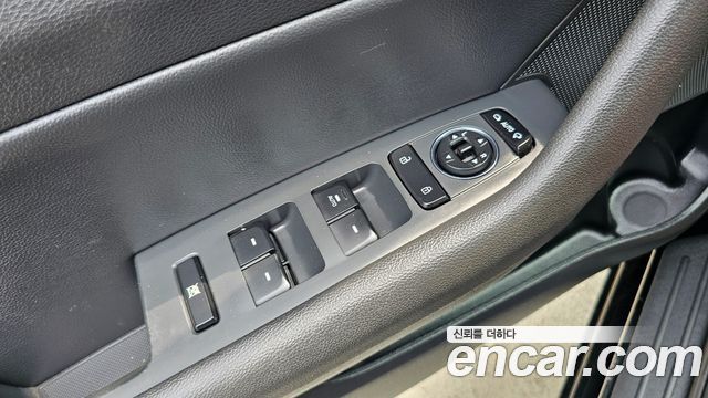 Hyundai Sonata 2015 — photo 13