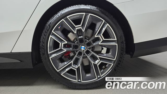 BMW 5-Series 2026 — photo 7
