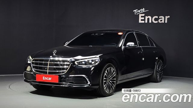 Mercedes-Benz S-Class 2022 — photo 1