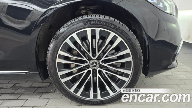 Mercedes-Benz S-Class 2022 — photo 7