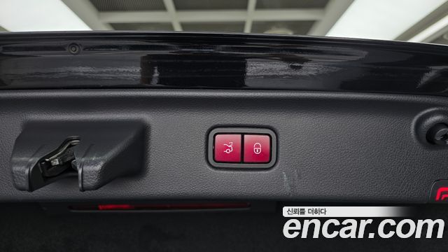 Mercedes-Benz S-Class 2022 — photo 30