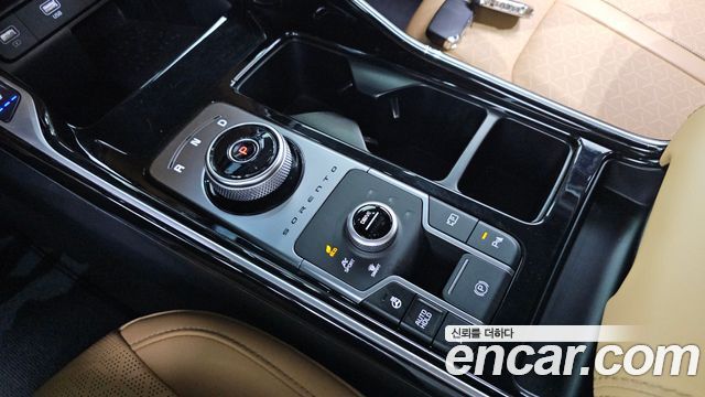 Kia Sorento 2023 — photo 12