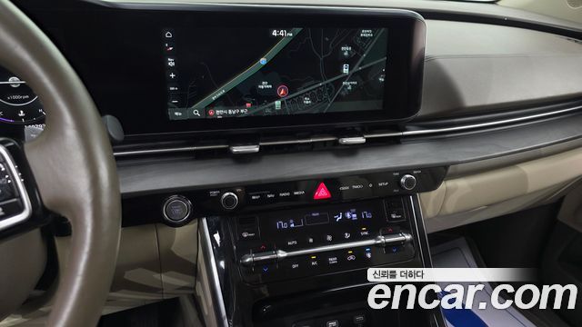 Kia Canival 2021 — photo 15
