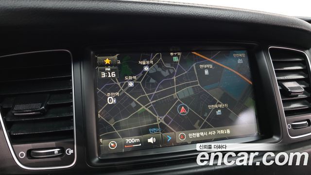 Kia K7 2016 — photo 20
