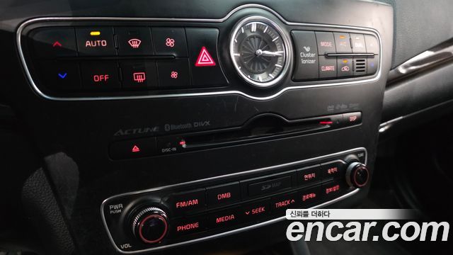 Kia K7 2016 — photo 22