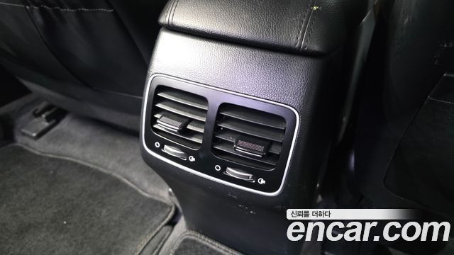 Kia K7 2016 — photo 32