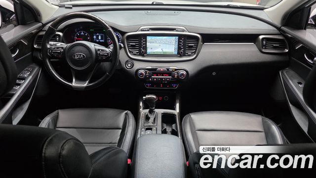 Kia Sorento 2017 — photo 10