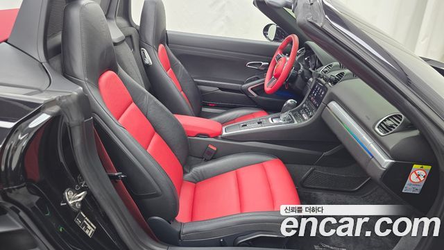 Porsche 718 2017 — photo 16