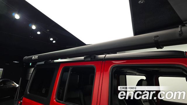 Jeep Wrangler 2018 — photo 25